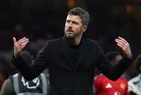 Man United ký hợp đồng tài trợ kỷ lục, chuyển hướng ưu tiên hậu vệ trái