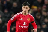 Man United nổ bom tấn Baleba, Carrick tiếp tục tái thiết tuyến giữa