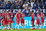 Karius chặn đứng Bayern, chấm dứt chuỗi 67 vòng trên đỉnh Bundesliga