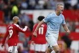 Man United chịu bàn thua oan, De Gea tìm thấy lối thoát cùng Fiorentina