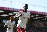 Giải Ngoại hạng Anh: Man City tiếp mạch thắng, Liverpool vượt qua trận đấu khó chịu
