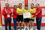 Bộ trưởng Lâm Thị Phương Thanh chúc mừng đội tuyển cầu mây giành huy chương vàng ASIAD
