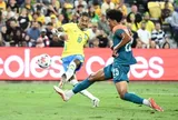 Raphinha báo tin khiến Barca lo lắng