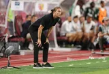 Huấn luyện viên Filipe Luis đứng trước cơ hội lật đổ PSG tại Ligue 1