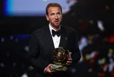 Harry Kane giành Quả bóng Vàng, chấm dứt 25 năm chờ đợi của bóng đá Anh