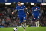 Enzo Fernandez đối mặt án treo giò 12 trận