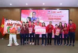 Vô địch trong lòng người hâm mộ, tuyển nữ Việt Nam nhận thưởng nóng 500 triệu đồng từ Acecook và Hảo Hảo