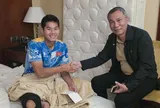 Chủ tịch VFF thăm hỏi trung vệ Nguyễn Hiểu Minh