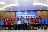 Chủ tịch VFF Trần Quốc Tuấn gặp mặt, động viên đội tuyển U17 Việt Nam trước thềm Giải vô địch Đông Nam Á 2026