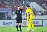 Trọng tài Hàn Quốc bắt chính trận “đại chiến” trên sân Hàng Đẫy, huấn luyện viên Popov vẫn phải ngồi ngoài