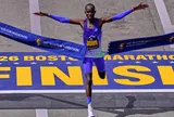 John Korir phá sâu kỷ lục giải chạy Boston Marathon
