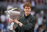 Vô địch Madrid Open 2026, Sinner đi vào lịch sử với kỷ lục 5 danh hiệu Masters 1000 liên tiếp