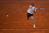 De Minaur gặp Tommy Paul ở bán kết Hamburg Open