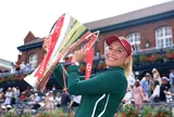 Raducanu gục ngã trước "kẻ thua cuộc may mắn" Donna Vekic tại chung kết HSBC Championships 2026