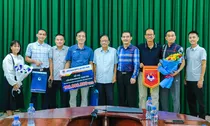 Lãnh đạo VFF thăm và làm việc với Liên đoàn Bóng đá Đồng Tháp
