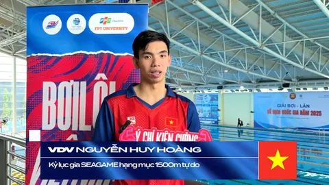 Bơi lội Việt Nam: Từ dòng sông quê đến biển lớn