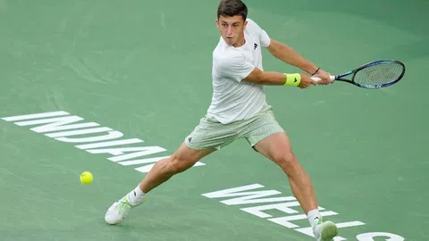 Djokovic bị "kẻ thua may mắn" Nardi hạ gục tại Indian Wells