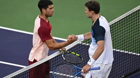 Draper đánh bại Alcaraz ở bán kết Indian Wells