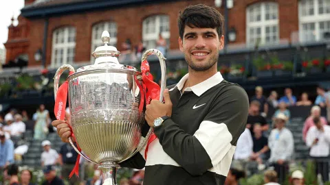 Alcaraz vô địch Queen’s Club Championships