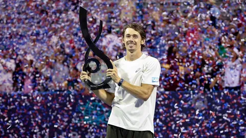 Alex de Minaur ngược dòng vô địch DC Open