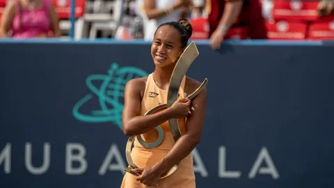 Fernandez lần đầu vô địch giải WTA 500 DC Open