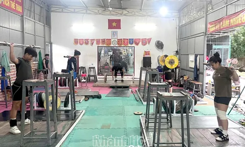 Cử tạ Khánh Hòa: Tích cực chuẩn bị cho Đại hội Thể thao toàn quốc