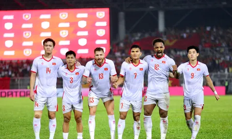 Thắng bản lĩnh trên sân khách, đội tuyển Việt Nam chạm một tay vào chung kết ASEAN Cup 2026