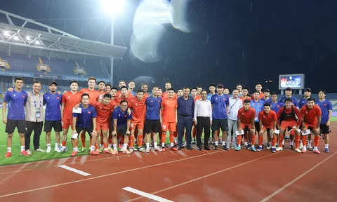 Thứ trưởng Hoàng Đạo Cương tiếp lửa cho đội tuyển Việt Nam trước trận chung kết ASEAN Cup 2026