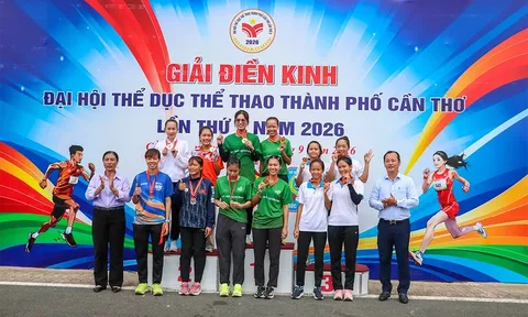 Trao 26 bộ huy chương môn Điền kinh Đại hội Thể dục thể thao TP. Cần Thơ lần thứ X