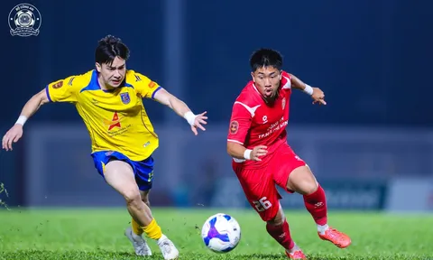 Thay Thành Chung chấn thương, chân sút Việt kiều Ngô Đăng Khoa lên tuyển đấu FIFA ASEAN Cup 2026