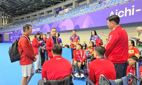 Trưởng đoàn Nguyễn Trọng Hổ tiếp sức đội tuyển điền kinh người khuyết tật Việt Nam tại Nagoya