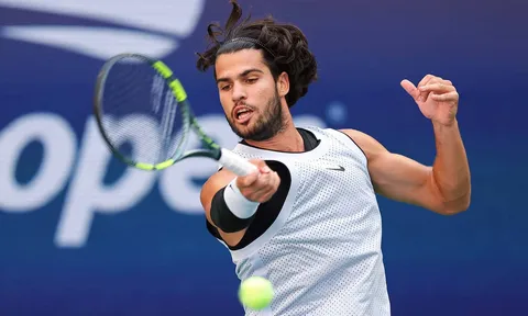 Alcaraz nhẹ nhàng vào tứ kết US Open 2026