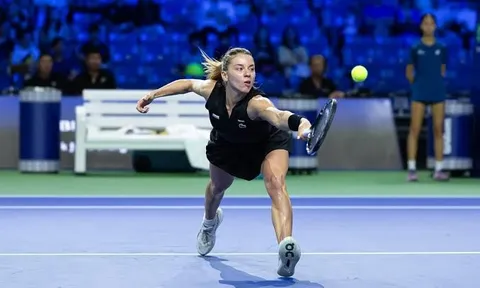 Chwalinska giành vé vào tứ kết Singapore Tennis Open