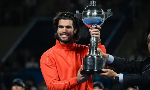 Alcaraz bảo vệ thành công ngôi vô địch Japan Open