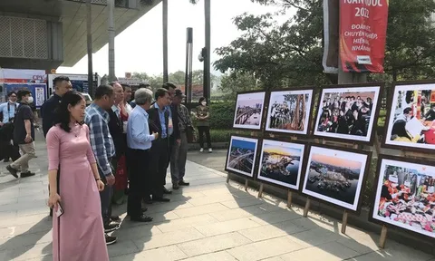 Triển lãm ảnh báo chí ‘Những nẻo đường xuân’