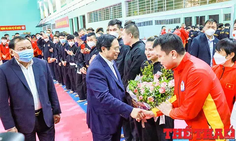 Phóng sự ảnh: Thủ tướng Phạm Minh Chính thăm các đội tuyển quốc gia và thị sát công tác chuẩn bị SEA Games 31