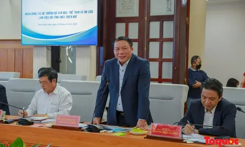 Bộ trưởng Nguyễn Văn Hùng: Xây dựng và phát triển đời sống văn hóa chính là một điểm sáng của Huế
