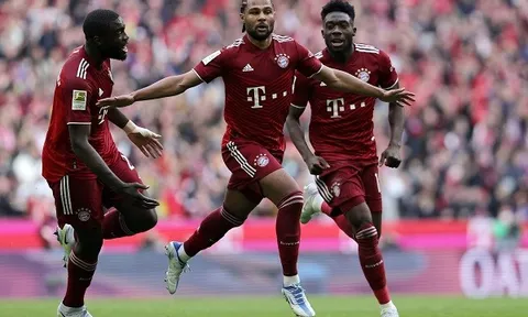 Bayern Munich sớm vô địch Bundesliga sau trận thắng Dortmund