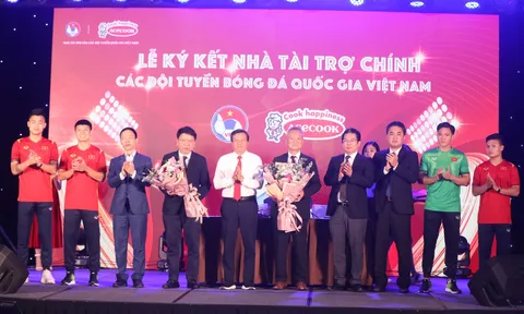 Acecook hợp tác tài trợ cho bóng đá Việt Nam đến năm 2024