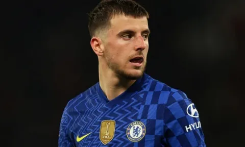 Chelsea lo mất tiền vệ Mason Mount vào tay các đối thủ tại Premier League