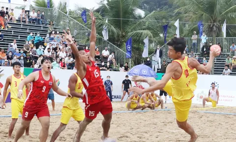 Bóng ném bãi biển Việt Nam giành chiến thắng trước Thái Lan ở trận đấu thứ 3