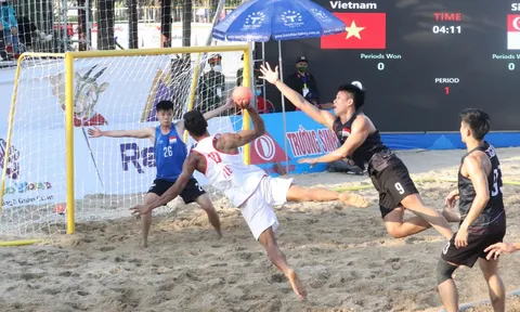 Bóng ném bãi biển Việt Nam tiếp tục giành chiến thắng trận lượt về trước đội tuyển Singapore