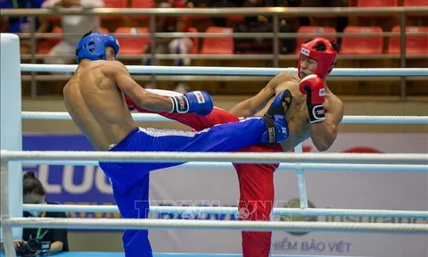 Hành trình không dễ dàng