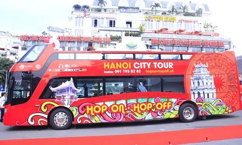 Hà Nội miễn phí vé trải nghiệm xe buýt 2 tầng cho đại biểu tham dự SEA Games 31