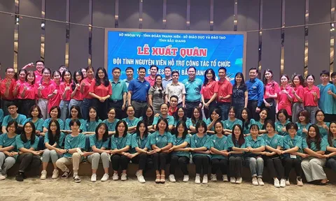 Tình nguyện viên Bắc Giang làm Lễ xuất quân phục vụ SEA Games 31