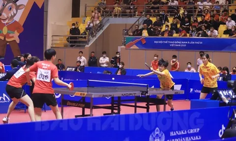 Đương kim vô địch đôi nam bóng bàn Việt Nam thất bại ở tứ kết, đôi nữ vào bán kết