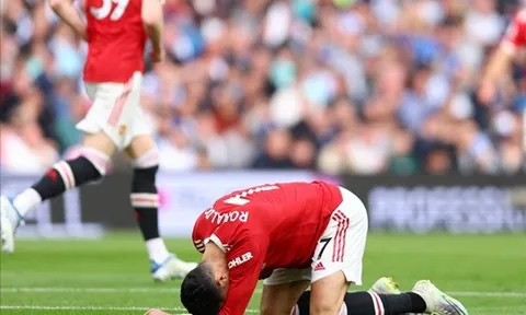 Cristiano Ronaldo không tham dự trận đấu cuối cùng của Man United