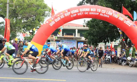 Giải đua Xe đạp vòng quanh núi Tà Cú, huyện Hàm Thuận Nam mở rộng lần thứ XIII năm 2022