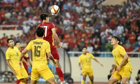 Khởi tranh vòng chung kết U23 châu Á: U23 Australia và chủ nhà Uzbekistan khởi đầu thuận lợi