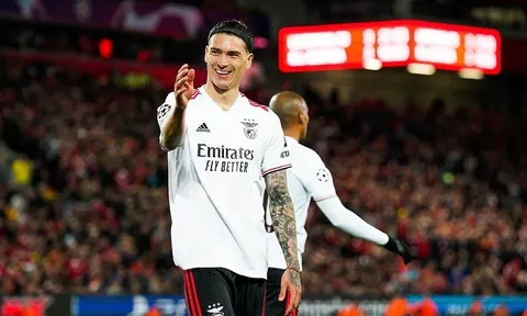 Mục tiêu của Man United đến gặp gỡ đại diện của các câu lạc bộ Premier League